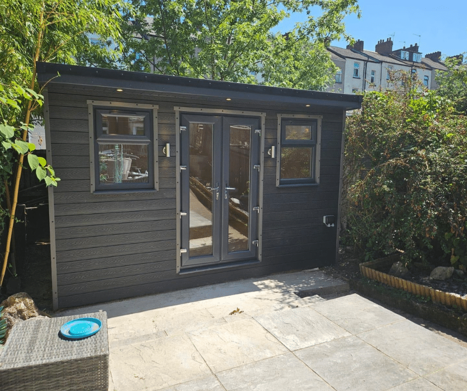 Garden Room 4m x 3.5m - Outside x1