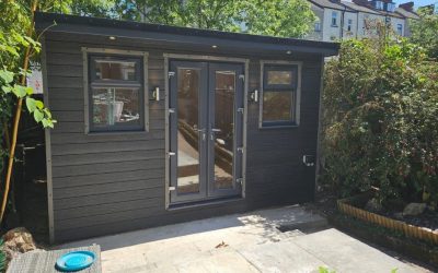 composite-garden-room-in-newport (1) composite-garden-room-in-newport (1)